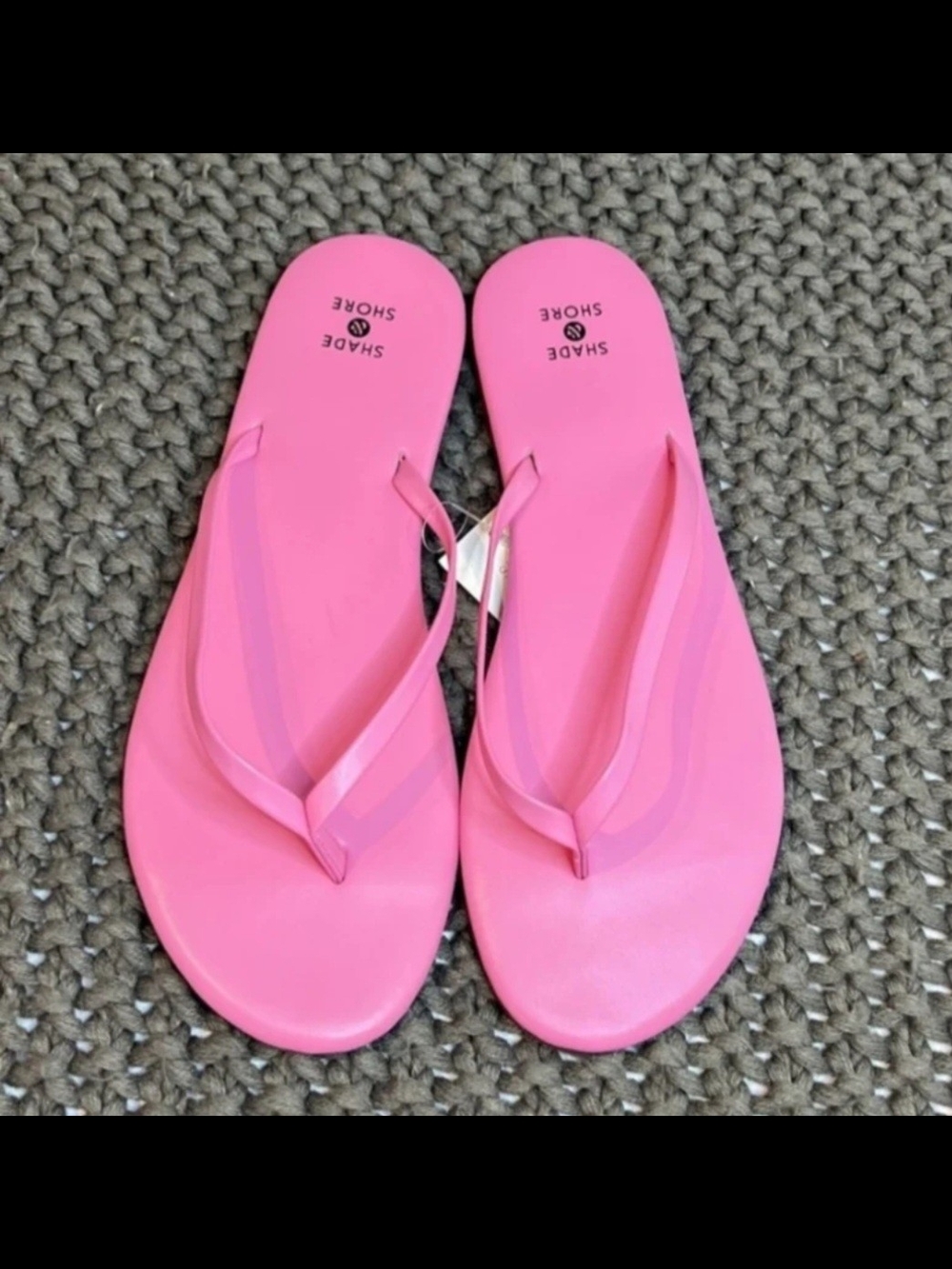 SOLD! NOT AVAILABLE SHADE & SHORE Women Cali Pink Flip Flop Sandals. SZ 6, & 9